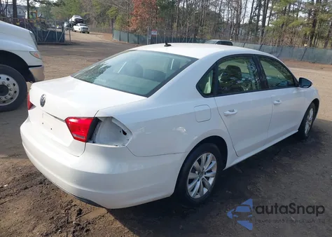 2012 Volkswagen Passat 2.5L S from USA, damaged, VIN 1VWAH7A3XCC016088